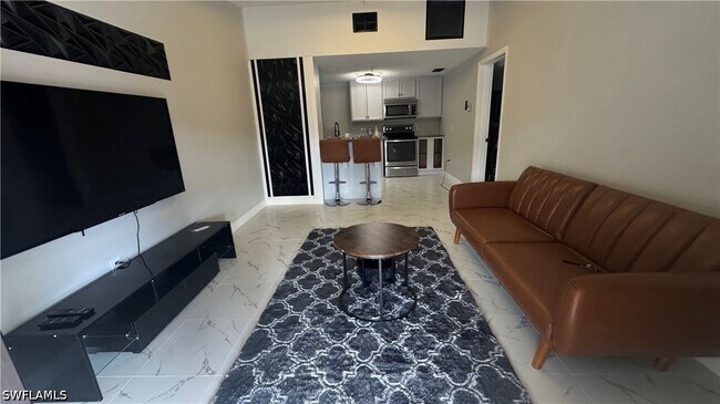 Foto del edificio - 5222 Treetops Dr