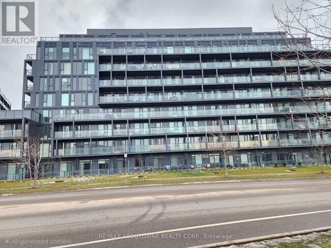 Photo du bâtiment - 3210 Dakota Cmn