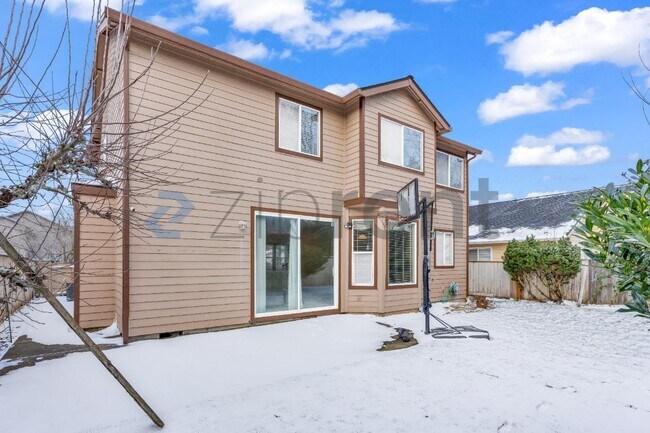 Building Photo - 17711 SE 14th St