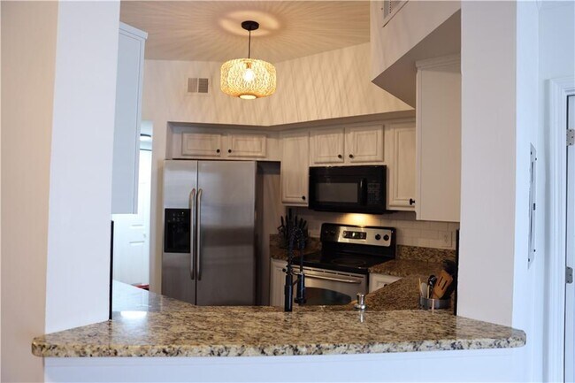 Foto del edificio - 200 Renaissance Pkwy NE