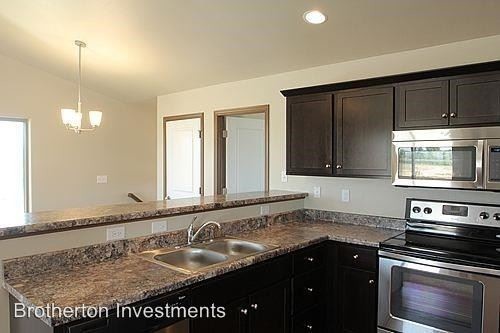 Building Photo - 3 br, 3 bath House - 1380 Whipple Ct