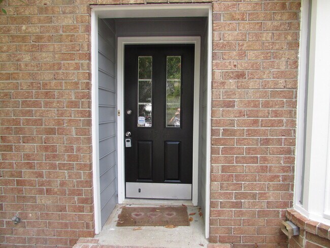 Foto del edificio - 1774 Twin Brooks Dr SE