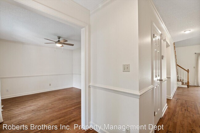 Foto del edificio - 3 br, 2.5 bath House - 128 Marikesh Drive