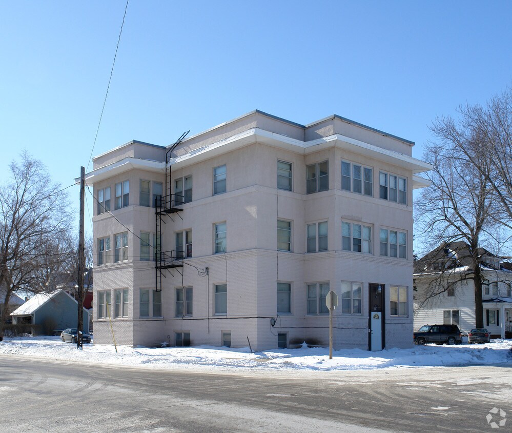 Foto principal - 1127 4th Ave N
