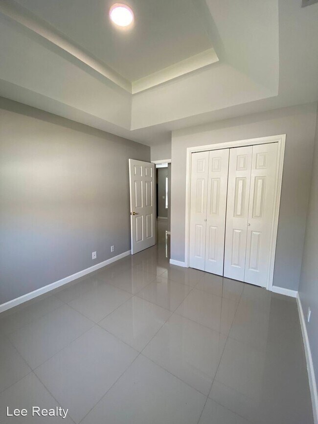 Foto del edificio - 2 br, 2 bath House - 7110 N. 11th Lane Uni...