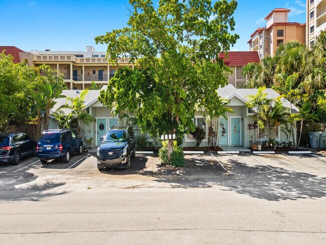 Foto del edificio - 3208 NE 7th St