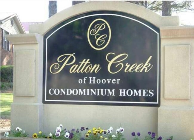 Foto del edificio - 1661 Patton Chapel Rd