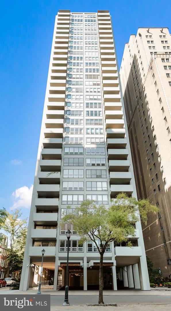 Building Photo - 224 W Rittenhouse Square