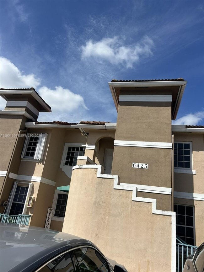 Building Photo - 6425 SW 130th Pl