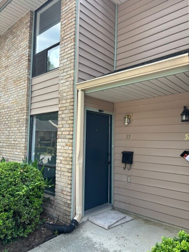 Foto del edificio - 4312 Old Macon Rd