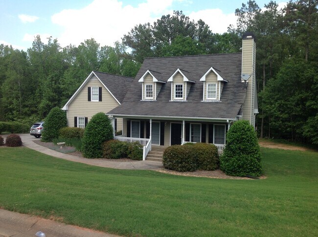 Foto del edificio - Great 3br House (plus Bonus Room) in East Athens!
