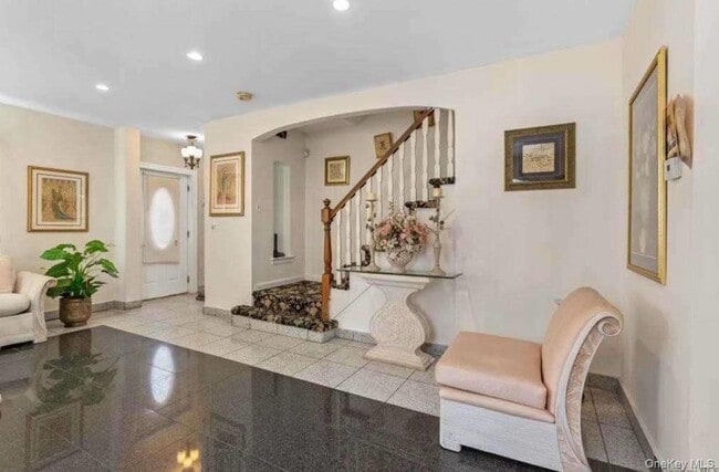 Building Photo - 73-14 174th St