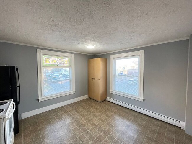 Foto del edificio - 214 Kelley St