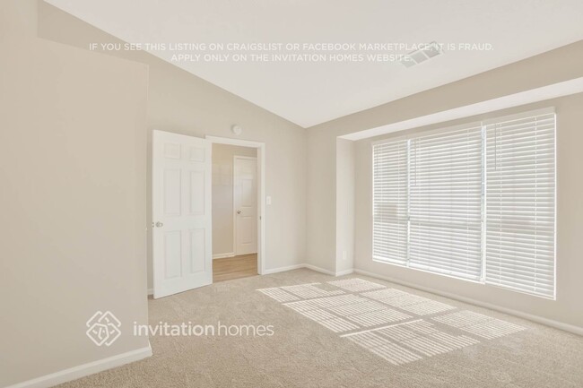 Foto del edificio - 2200 Ramblewood Cir