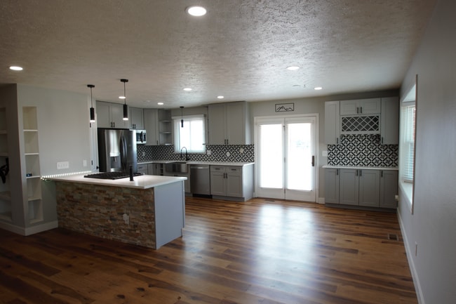 open concept - 11377 Nucla St