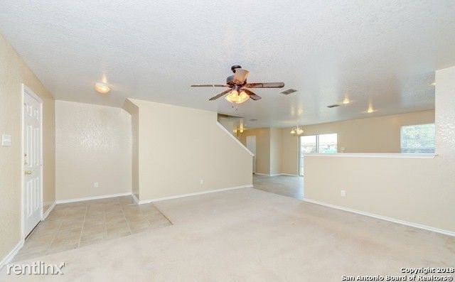 Building Photo - 3 br, 2.5 bath House - 237 Hinge Chase
