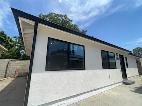 Building Photo - 10314 Woodward Ave