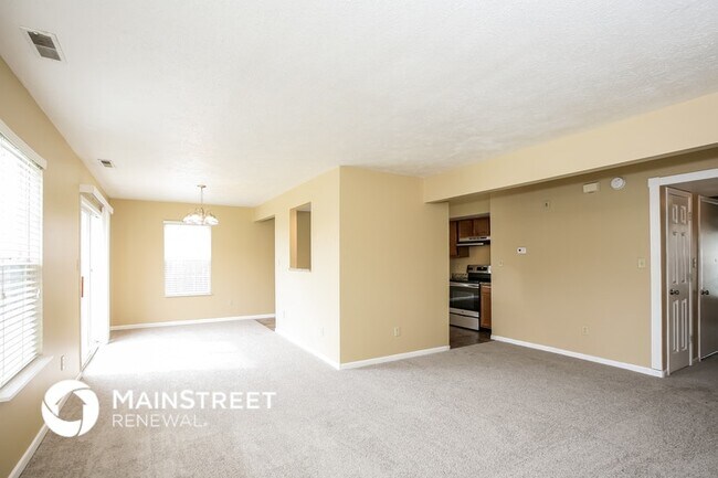 Building Photo - 5123 S Orth Dr