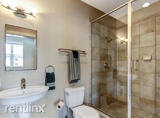 Building Photo - 207 W Waldburg St