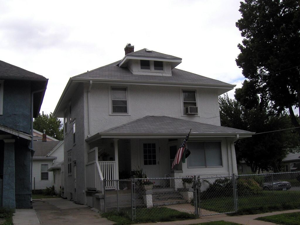 831 2nd Ave, Council Bluffs, IA 51501 Townhome Rentals in Council Bluffs IA