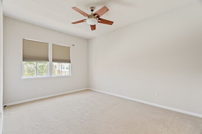 Foto del edificio - EXCLUSIVE PENTHOUSE UNIT IN MISSION TERRAC...