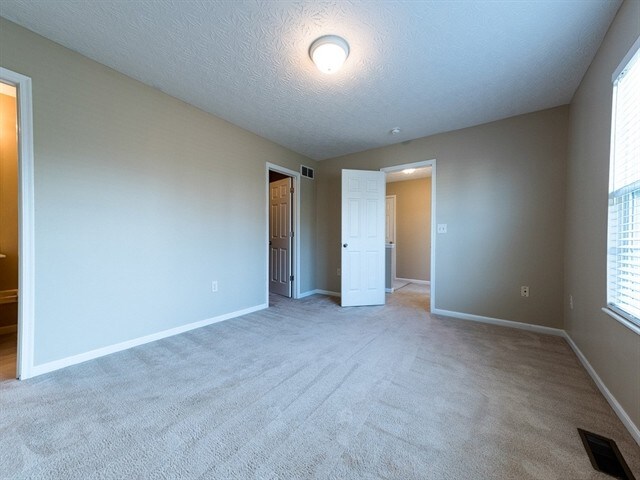 Building Photo - 1166 Linford Circle
