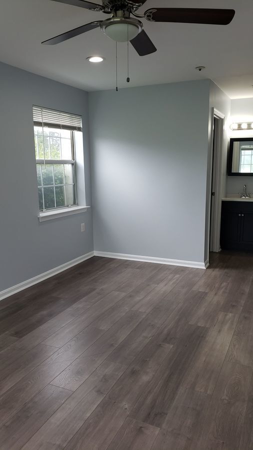 Foto del edificio - 8503 Falls Run Rd