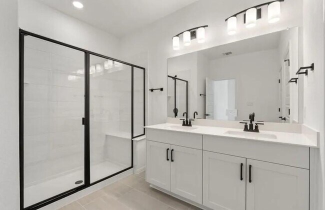 Foto del edificio - 2725 Woodall Dr