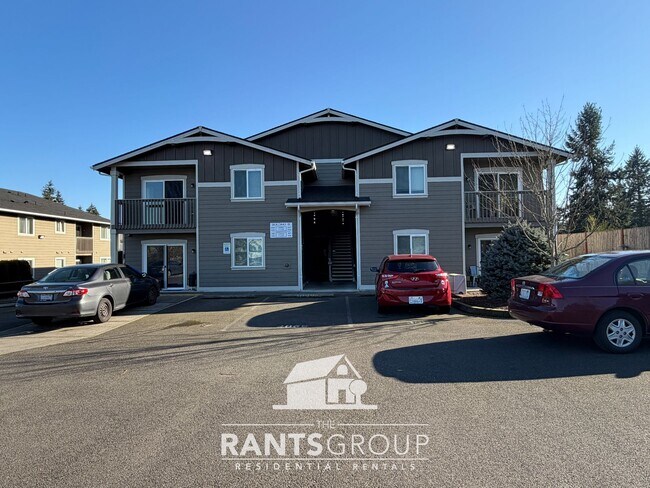 Building Photo - New Paint Throughout! Call today to schedule a tour!