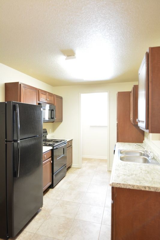 Building Photo - 205 S Front St Unit B Holland