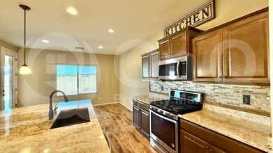 Building Photo - 6994 W Springfield Wy