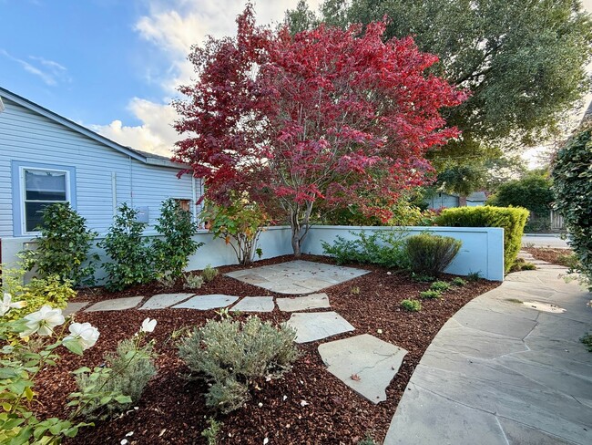 Foto del edificio - Beautifully Renovated Silicon Valley Home ...