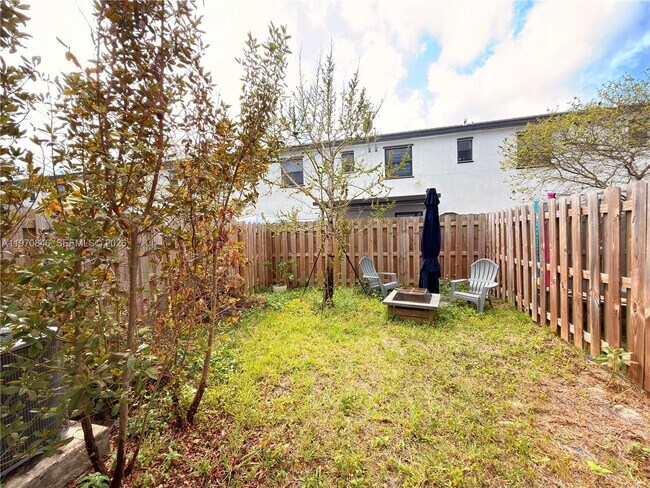 Foto del edificio - 28706 SW 132nd Ct