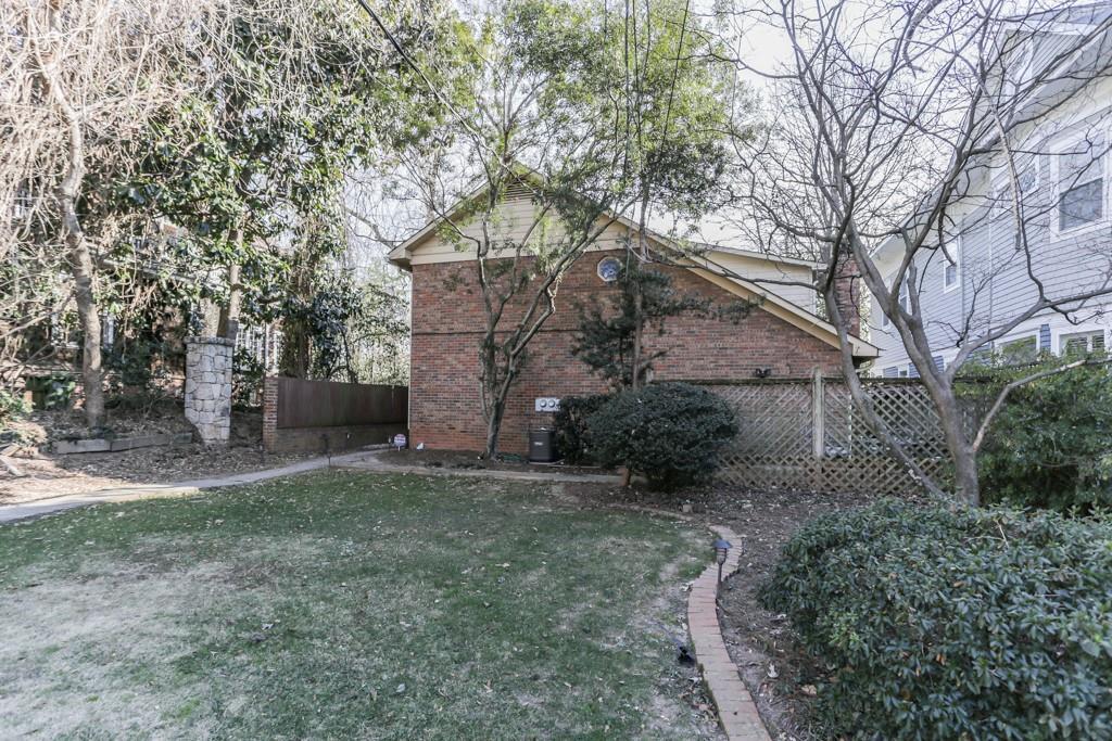 Foto principal - 759 Myrtle St NE