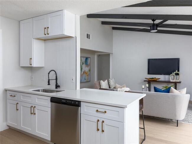 Foto del edificio - 9704 Chukar Cir