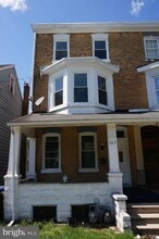 Building Photo - 727 Haws Ave
