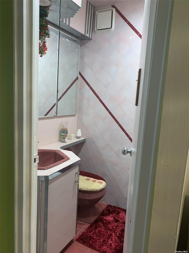 Foto del edificio - 2074 E 54th St