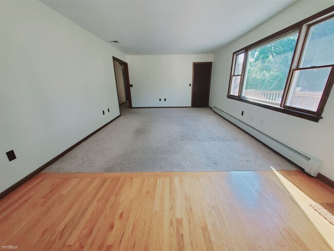 Foto del edificio - 2 br, 1 bath Condo - 1216 Hope St Unit 2
