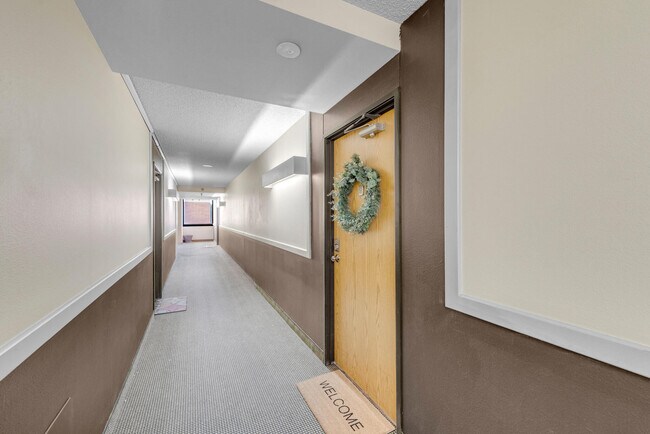 Foto del edificio - 1301 Speer Blvd