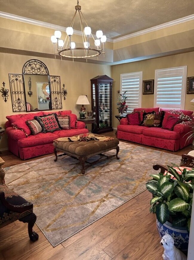 Beautiful Home in a Gated Community Comm... House Rental in Edmond