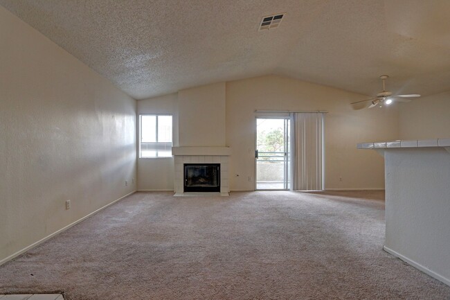 Building Photo - 7905 Ryandale Cir