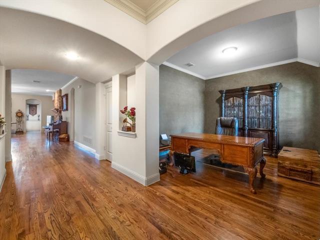 Building Photo - 1309 Tuscany Dr