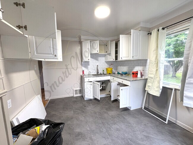 Foto del edificio - 25871 Oakland St