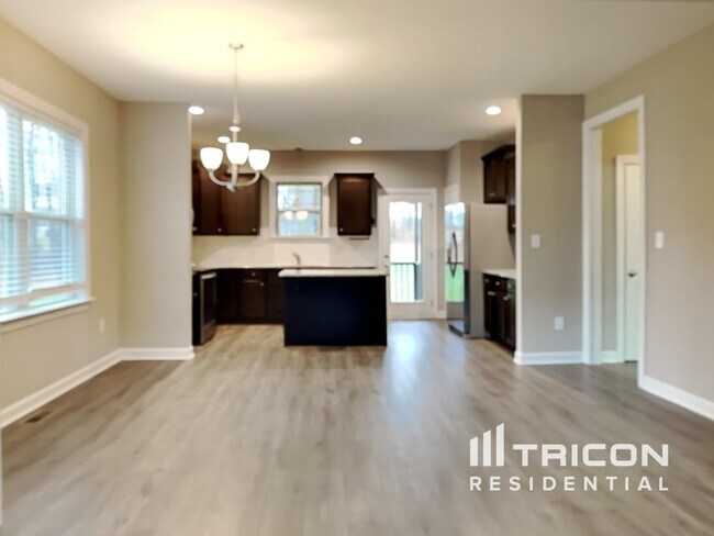 Foto del edificio - 135 Lasswade Ct