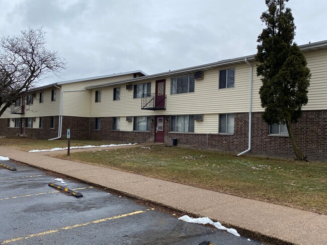 Interior Photo - Village Apartments (St. Pt.)