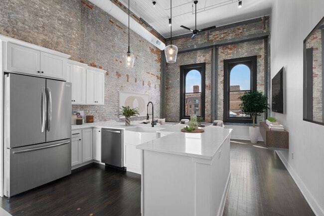 Building Photo - Liberty Lofts