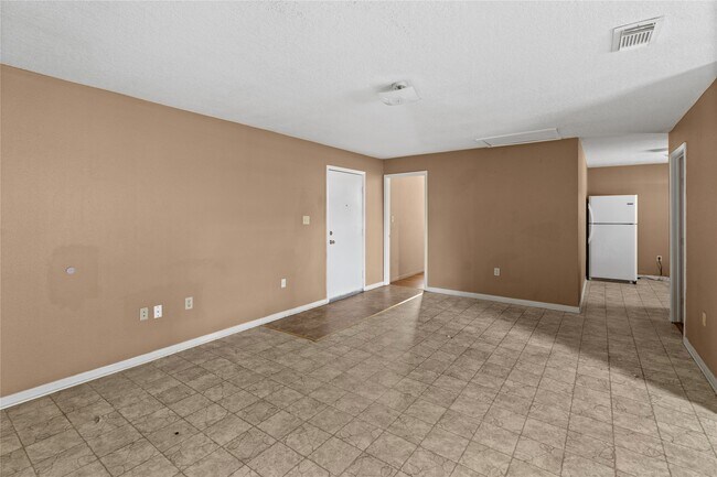 Foto del edificio - 2200 Peach Ave