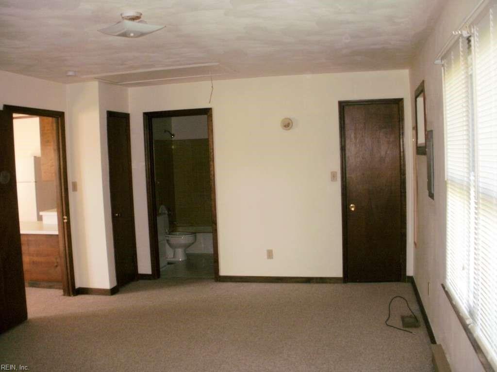 Primary Photo - 844 Shillelagh Rd