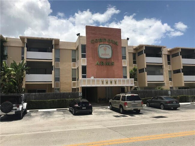 Foto del edificio - 1401 SE 15th St