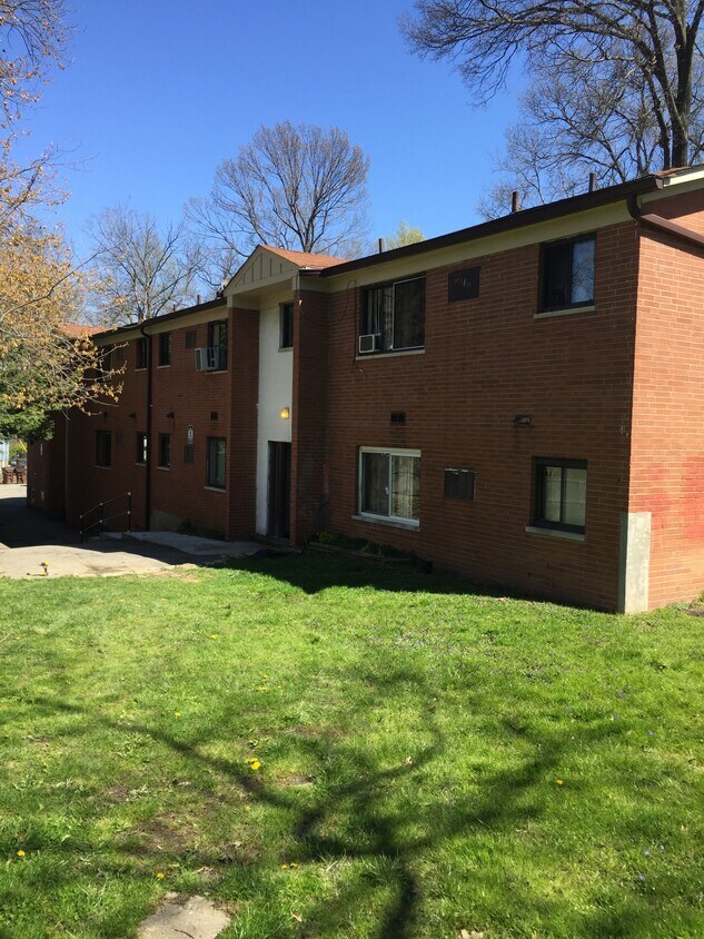 2535 Lysle Ln, Norwood, OH 45212 Apartments in Norwood, OH
